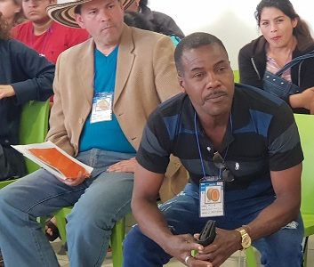 En Primer Diálogo Ciudadano con Migrantes realizado por Municipalidad, los propios ciudadanos extranjeros exponen situación y destacan oportunidades que encuentran en Iquique