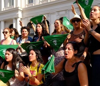Feministas en “pie de guerra” por la paridad: exigen que se vote antes del receso legislativo
