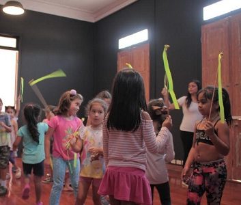 Niños, jóvenes, adultos y personas en situación de discapacidad, podrán participar en Escuela de Verano de la Compañía de Teatro Antifaz
