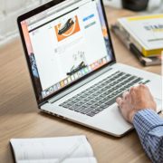 Establecen mecanismos de trabajo remoto para los funcionarios públicos