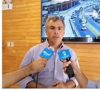 Situación de emergencia comunal declara el alcalde Mauricio Soria por brote de coronavirus, anteponiéndose a decisiones de nivel regional y nacional
