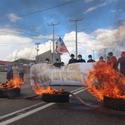 Comunidad de Colchane se alza y exige el cierre definitivo de la frontera. Alcalde se suma a las demandas de los pobladores