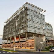 Municipalidad descongestiona presencia de público en oficinas municipales y establece modalidad de atención no presencial