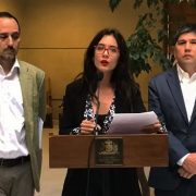 Partido Comunista presenta proyecto para impedir despidos en emergencia nacional por Coronavirus