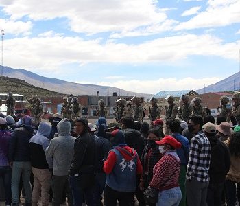 Alcalde de Colchane pide a Director de Migración boliviano usar vías diplomáticas para pedir información sobre sus compatriotas en la frontera