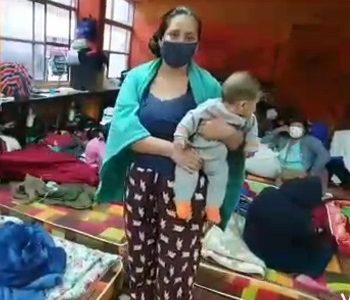 Bolivianos albergados en Iquique cumplieron cuarentena y llaman a Presidenta interina para que autorice ingreso a Bolivia