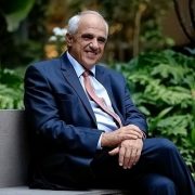 Ex presidente colombiano Ernesto Samper hablará  sobre procesos constituyentes en tiempos de pandemia en Conferencia virtual de la  UNAP