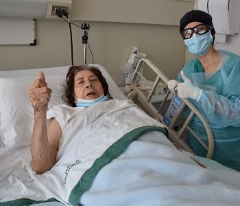 La octogenaria que conoció la por cara del Coronavirus por 22 días y sobrevivió para contarlo