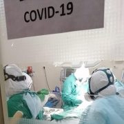 La primera mamá con covid positivo, dio a luz a un bebé en el Hospital de Iquique. Paciente fue derivada desde Alto Hospicio