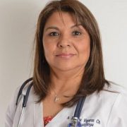 Roxana Vigueras rechaza difusión y viralización de foto de la vida privada de Izkia Siches, con afán de desprestigiarla