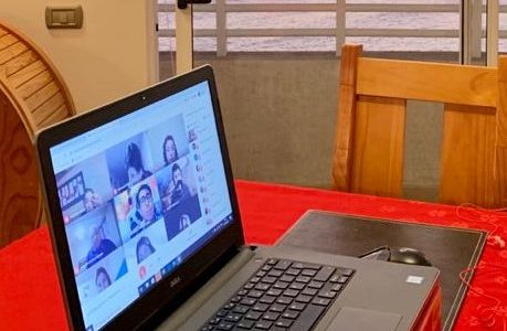 Actores sociales dialogan sobre prevención de consumo de drogas y alcohol mediante plataforma online