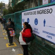 Municipalidad despliega a equipos de Dirección de Tránsito, para demarcar espacios para el distanciamiento físico
