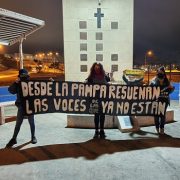 En Monolito «Las Reinas de la Pampa», Red de Mujeres lanza en Alto Hospicio campaña «Cuidado el machismo mata»