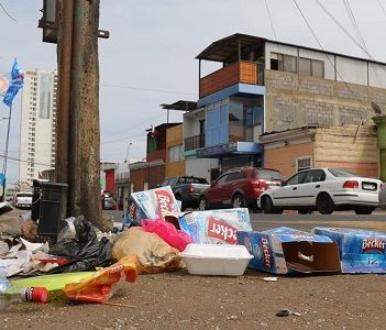 Pese a celebrar el Dieciocho en cuarentena, sin ramadas ni actividades masivas, apenas de redujo un 20% la basura en las calles