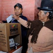 Recurso de Protección contra Piñera y Allamand por afectar derechos políticos de bolivianos residentes