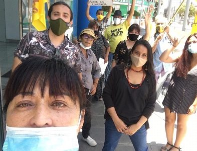Odette López, vocera de No + AFP, inscribió su candidatura a la CC: “Queremos un país donde la seguridad social sea una base digna”