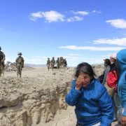 Fiscalía de Bolivia investiga vulneración de derechos humanos de bolivianos varados en Colchane en abril del 2020.