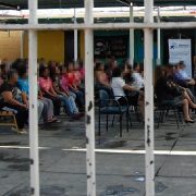 Defensoría Penal y Gendarmería conmemoran Día de la Mujer en Penal de Iquique, junto a una 200 internas que cumplen condena.