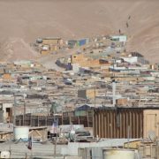 Candidato JM Carvajal sostiene que el derecho a la vivienda debe ser considerado un derecho humano