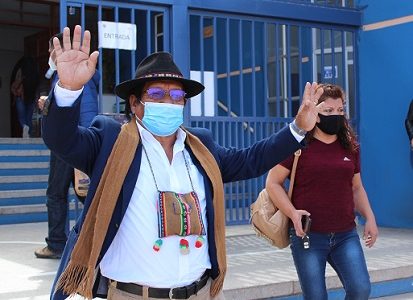 Antonio Mamani: «Es importante votar para realizar los grandes cambios que necesita el país y la región»