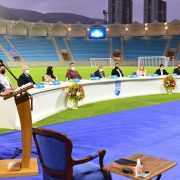 En nombre de Iquique, la Patria, fallecidos por el covid y presos por el estallido social, asumió alcalde de Iquique junto a concejales