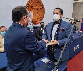 Alcalde reelecto por Alto Hospicio, asumió segundo periodo junto a ediles que le acompañarán