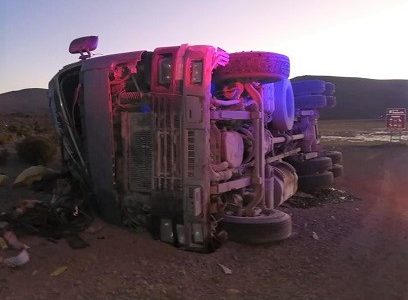 Trasladan a joven boliviano desde Colchane a Iquique por un accidente de tránsito. El chofer se dio a la fuga