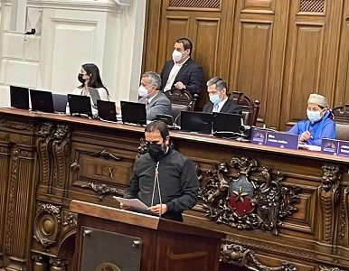 H. Gutiérrez: Debate Constitucional debe resolver contradicción entre democracia mínima o avanzar hacia el pos neoliberlismo