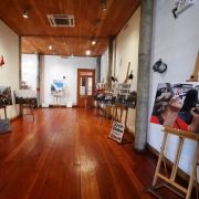 Expo «Memoria Gráfica de la Revuelta», en la Casa de la Cultura de Iquique, extiende horario de visitas