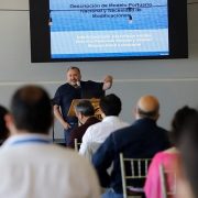 De manera presencial y en forma remota, candidatos entregaron sus propuestas  de descentralización a los gobernadores regionales