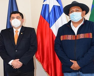 Propuesta constitucional de UNAP  y Convencional quechua busca corregir abandono estatal a Universidades regionales  