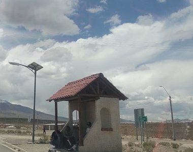 Continúa el ingreso de migrantes entre Chile y Bolivia, en cercanía de Complejo Fronterizo