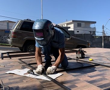 Curso de soldadura por oxigas, arco voltaico y otros, realizará el Sence Tarapacá. Requisito, estar en el 60% del Registro Social de Hogares.