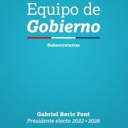 Diecinueve mujeres y veinte hombre conformas el equipo de las Subsecretarías del Presidente Boric