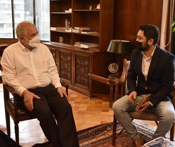 Déficit habitacional, aumento de campamentos y mejorar el Plan de Socavones, temas que gobernador Carvajal presentó a Ministro de Vivienda