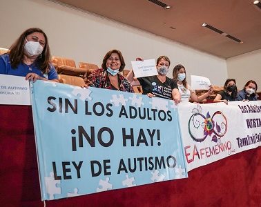 Diputado Ramírez respaldó proyecto de ley para personas espectro autista, que ahora pasó al Senado