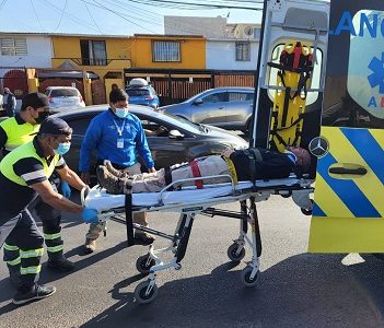 Inspector Municipal de Iquique resultó con lesiones diversas al ser agredido por personas que eran desalojadas de un ruco