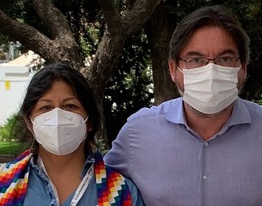 «Apruebo o Rechazo. No existe una tercera vía”: Constituyentes A. Flores y M. Barraza despejan dudas sobre el plebiscito de salida