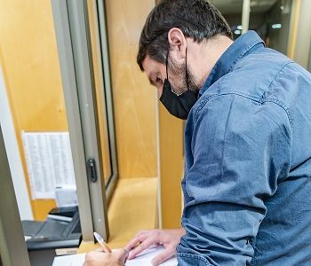 FNE admitió oficio del diputado Ramírez quien denunció eventual colusión de supermercados en productos de la canasta básica