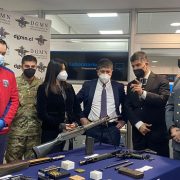 Aduanas y DGMN firman convenio para que perito especialista del Ejército apoye presencialmente ante hallazgos de partes y piezas.