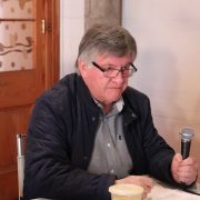 Especialista Patricio Quiroga: La transición en Chile y Latinoamérica, de tiranías a democracia no consideraba la reconstrucción de la economía y del sistema político
