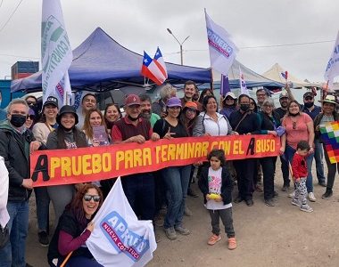 Convocan a banderazo por el Apruebo en Alto Hospicio, en la  Plaza de Avenida Las Américas