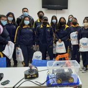 Setenta y cinco escolares de Iquique y Alto Hospicio aprendieron a programar robots junto a la UNAP 