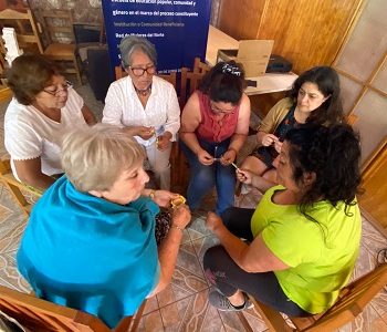 Proyecto de carrera de Enfermería UNAP capacita mujeres dirigentes vecinales de Tarapacá, Arica y Antofagasta con perspectiva de género