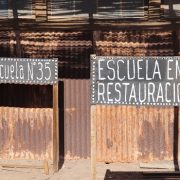 Avanzan las obras de reposición de la techumbre y mejoras de la fachada de la Escuela N° 35 de Salitrera Humberstone