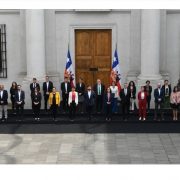 Presidente Boric en su primer cambio de gabinete, designo a 6 nuevos ministros
