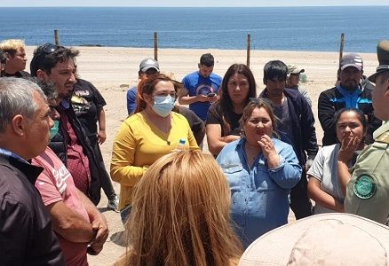 Delegación Presidencial y Municipio de Iquique se constituyeron en Los Verdes, tras jornada de protesta de pobladores