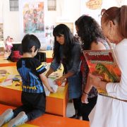 Alto Hospicio es la cuarta parada de la Estación del Libro, implementada con  stands de editoriales, librerías y escritores.
