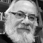 Multifacético actor, dramaturgo y escritor lanza libros de su “Colección de Teatro Sarcástico”