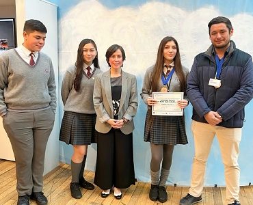 Primer lugar nacional en VII concurso de Innovación, Ciencia y Tecnología lograron alumnos del Liceo «Aníbal Pinto Garmendia».